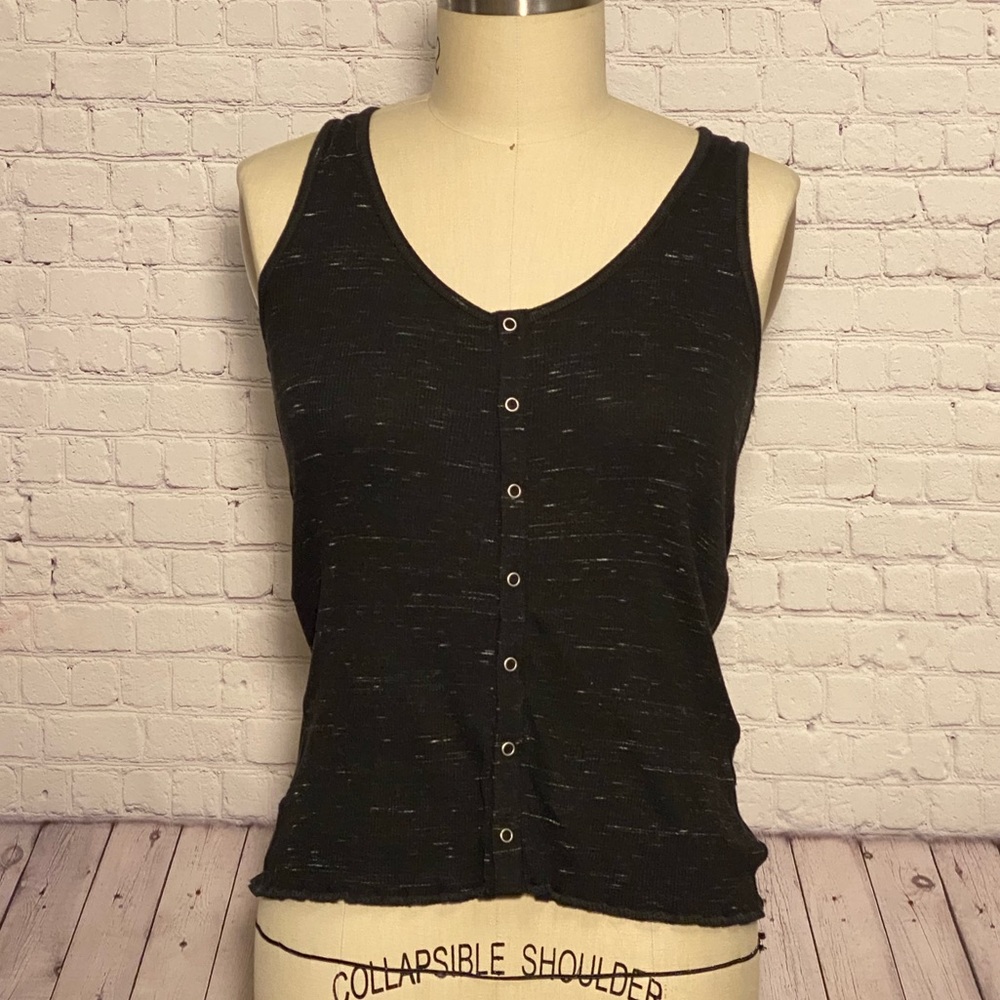 Rag and Bone/JEAN, black ribbed tank.
